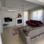 Villa Detached With Private Pool In çalışta