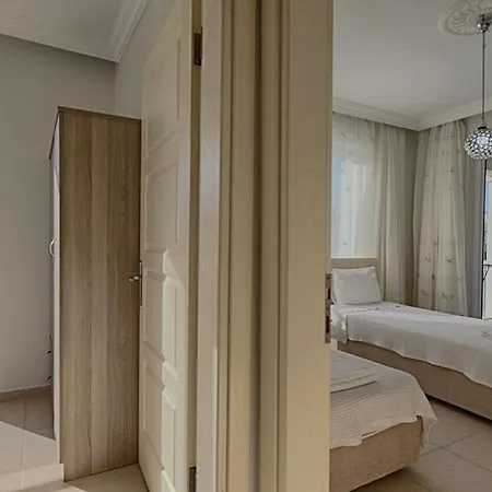 Villa Detached With Private Pool In Calista