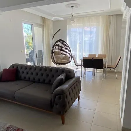 Detached With Private Pool In Calista فيلة